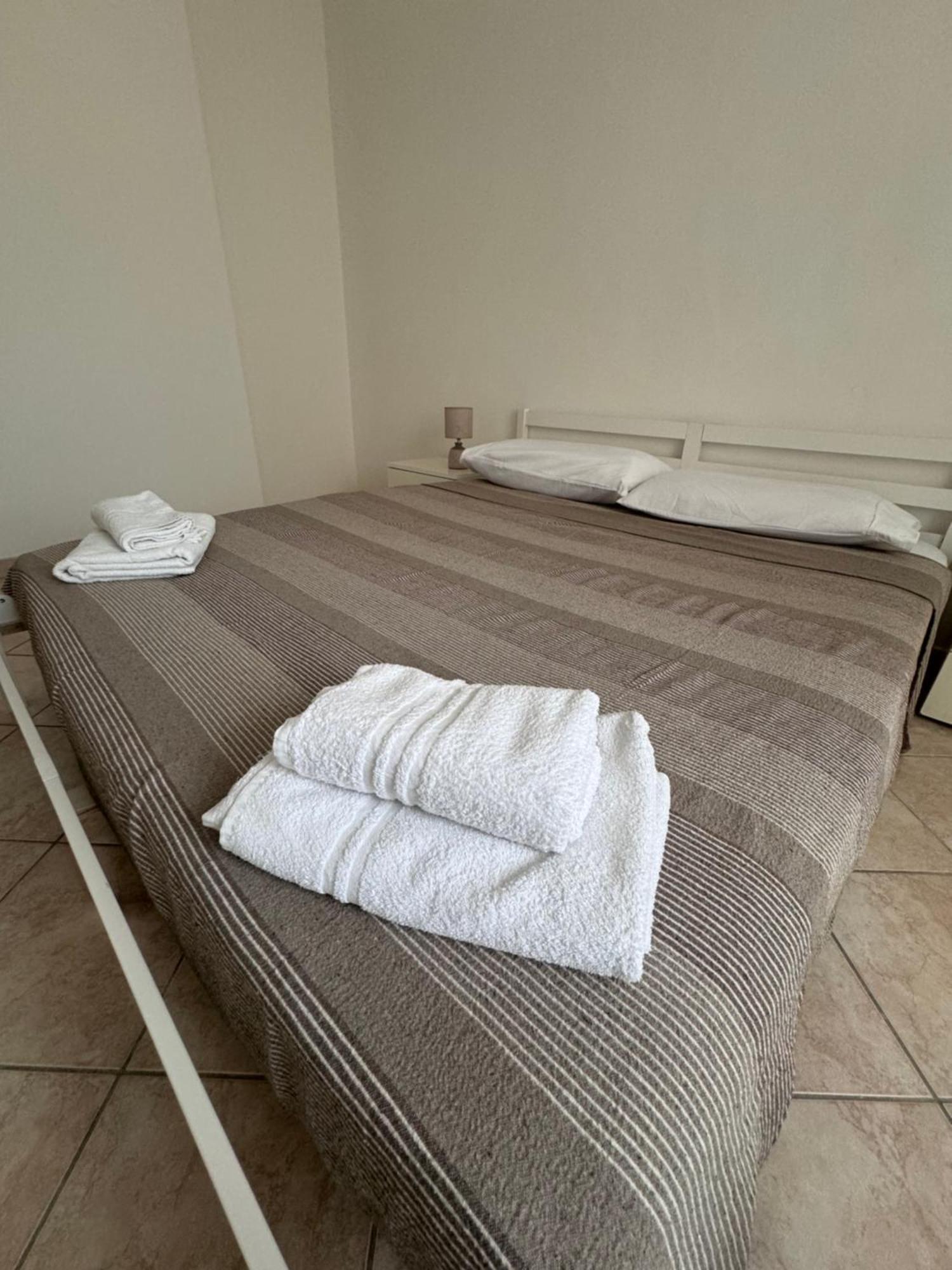 Galvani Apartment Порто-Торрес Экстерьер фото